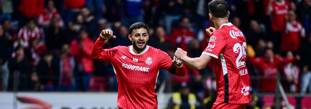 Toluca gana ante Chivas en los últimos minutos