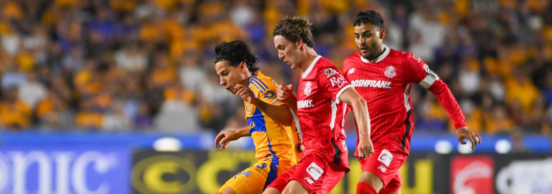 Tigres y Toluca empatan en el Universitario