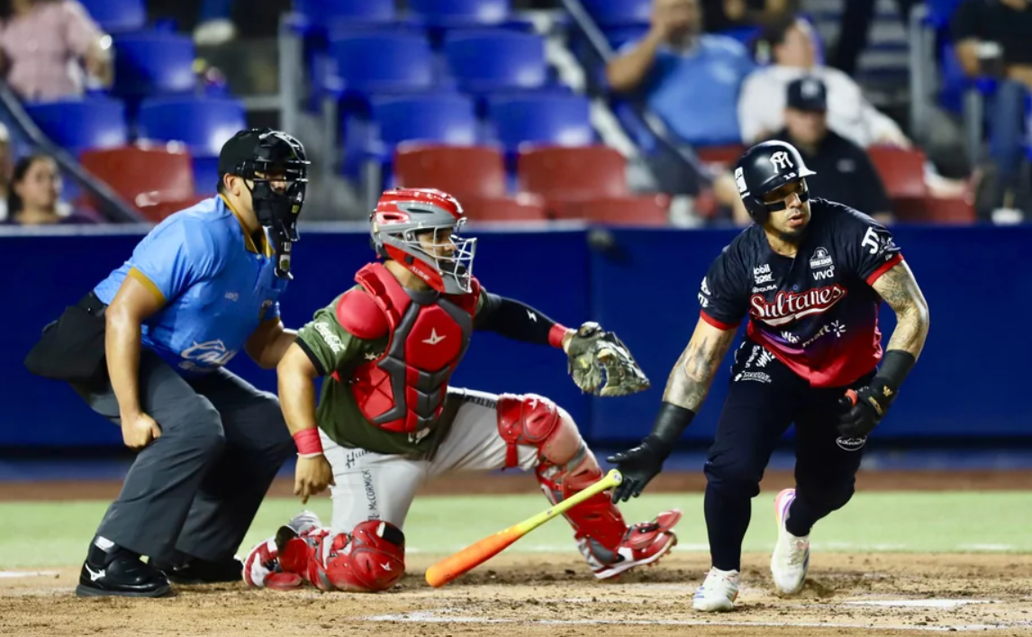 Sultanes deja tendidos a Toros en 11 entradas y se consolida como líder del Norte