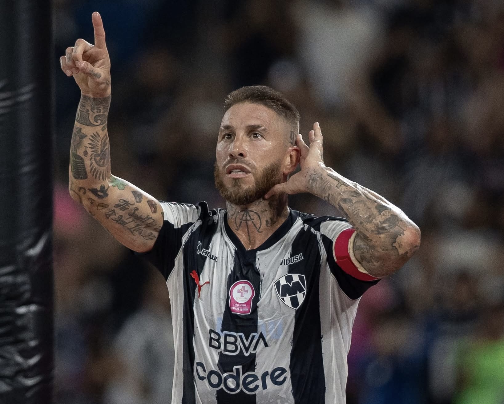 ⚽ Rayados rescata el empate ante Pumas y se mantiene en el Top 3 del Apertura 2025