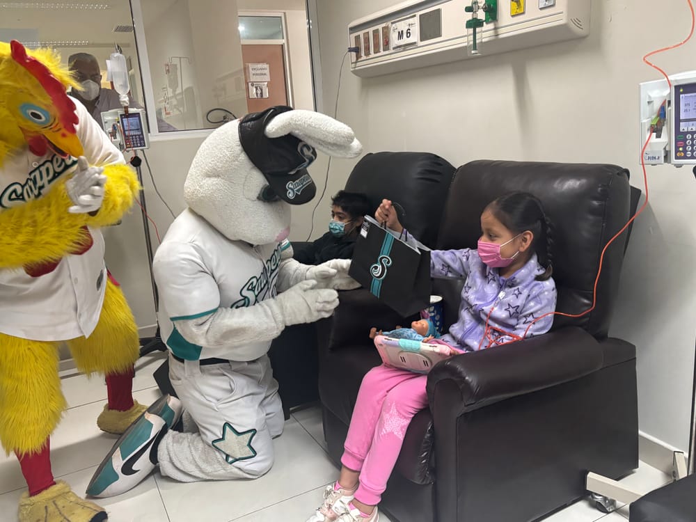 Saraperos de Saltillo fortalece su vínculo social con más de 220 acciones comunitarias en 2025