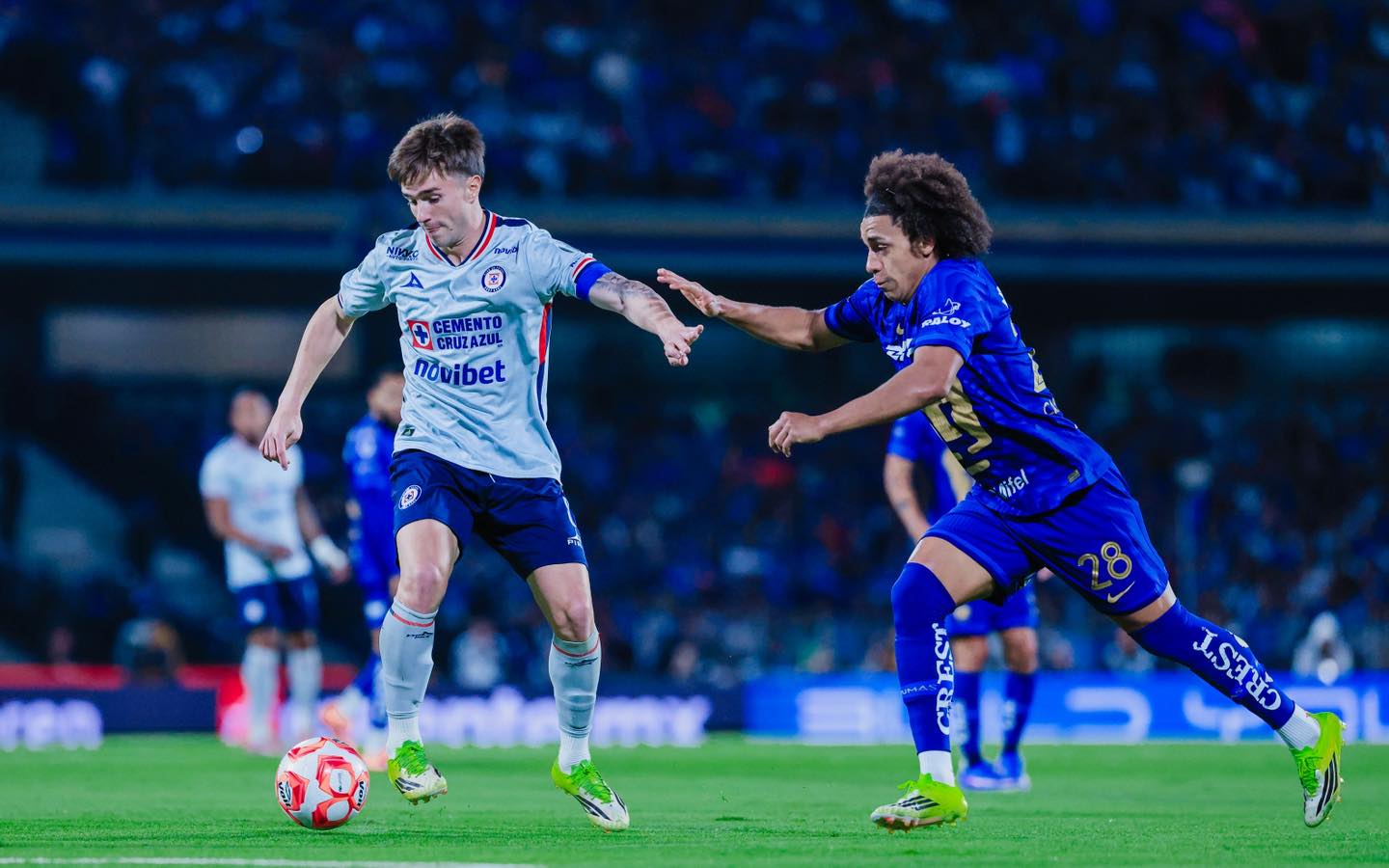 Pumas rescata empate ante Cruz Azul